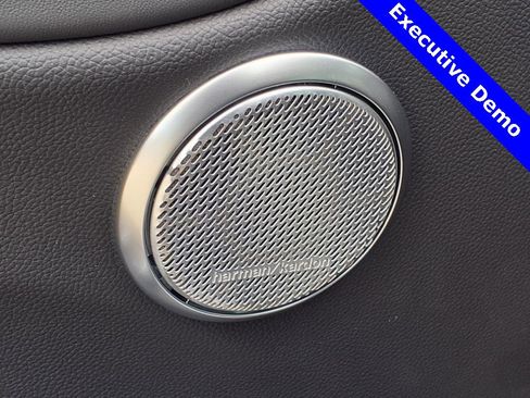 New 2025 Alfa Romeo Giulia Intensa w/ Driving Assist Package image 18