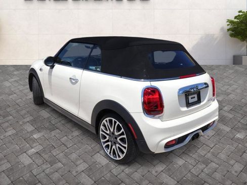 Used 2019 MINI Cooper S FWD image 11