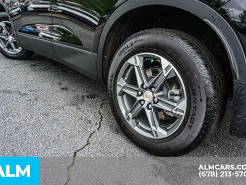 Used 2025 Chevrolet Blazer LT FWD image 15