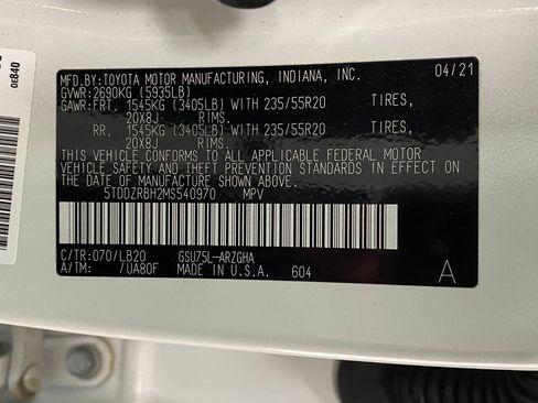 Used 2021 Toyota Highlander Limited image 36