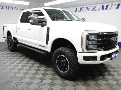 Used 2024 Ford F250 Lariat w/ Lariat Ultimate Package AWD/4WD image 5
