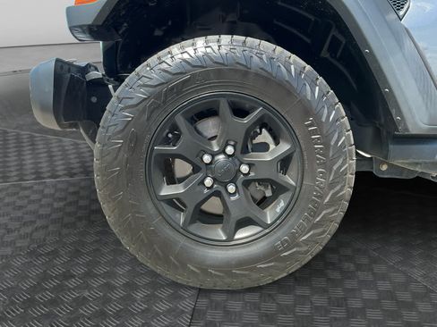 Used 2021 Jeep Wrangler Unlimited Sport AWD/4WD image 14