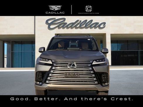 Used 2023 Lexus LX 600 4WD w/ Accessory Package (Z1) image 7