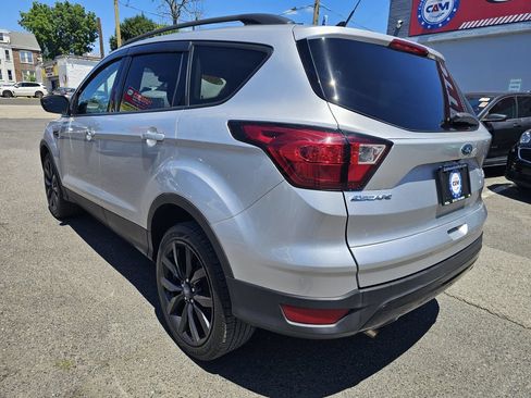 Used 2019 Ford Escape SE AWD/4WD image 7