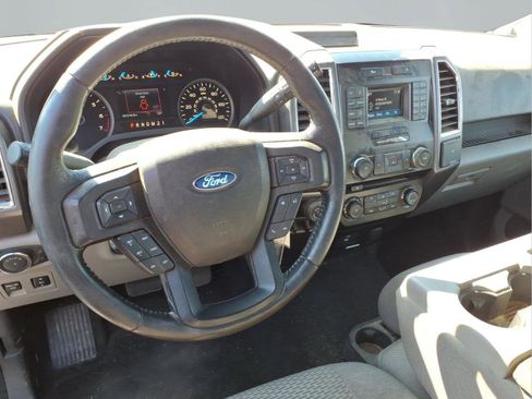 Used 2016 Ford F150 XLT w/ Equipment Group 301A Mid image 4