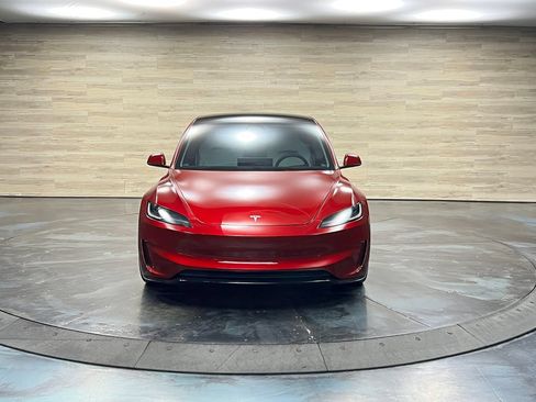 Used 2025 Tesla Model 3 Performance AWD/4WD image 9