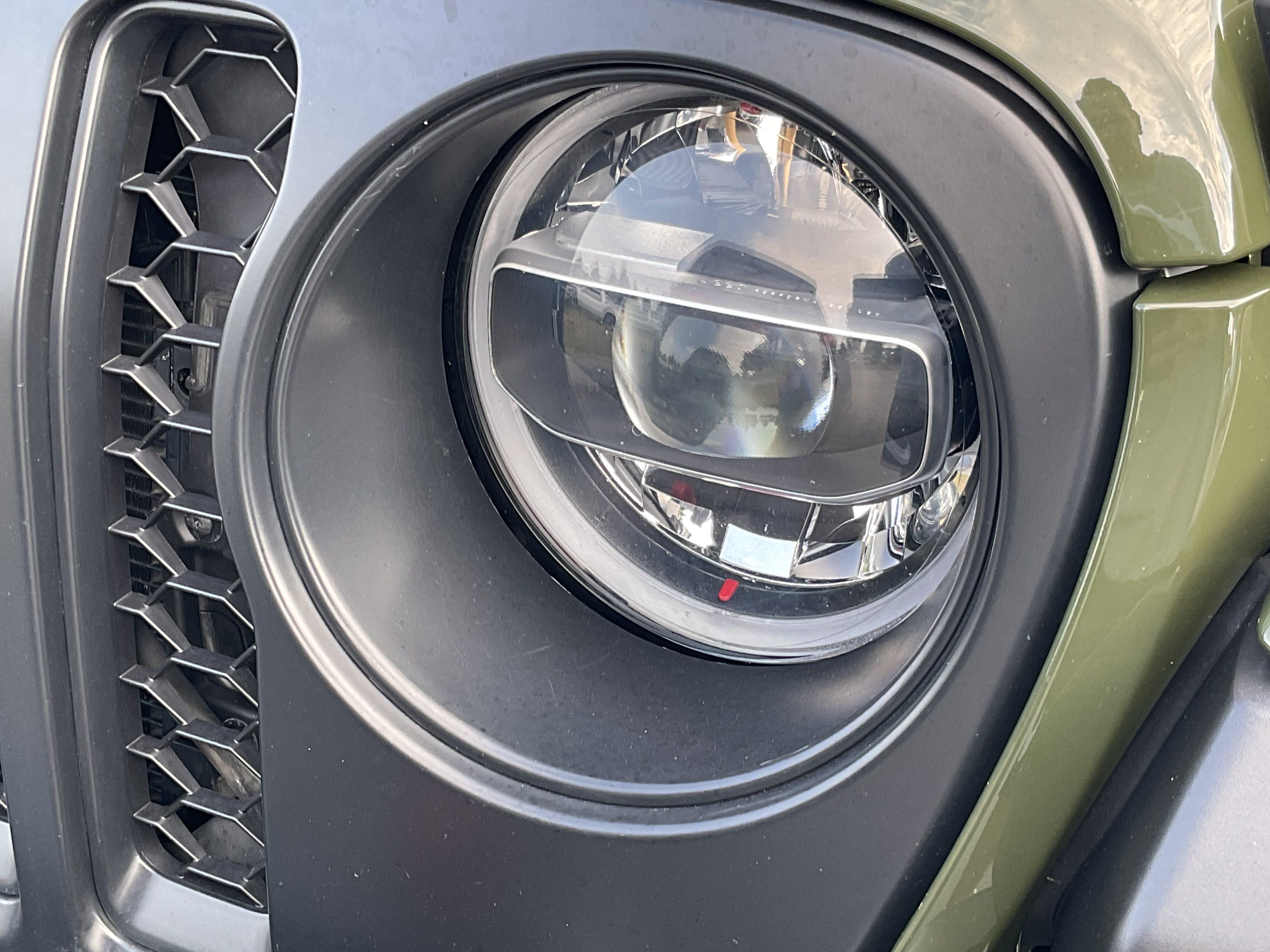 Used 2021 Jeep Gladiator Rubicon w/ Uconnect 4C Nav & Sound Group AWD/4WD image 11