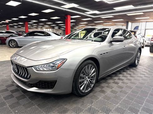 Used 2021 Maserati Ghibli RWD image 7