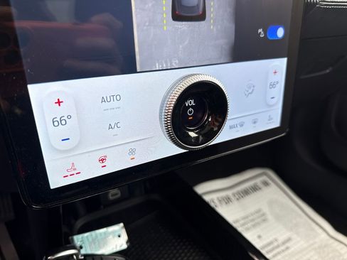 Used 2025 Ford Mustang Mach-E Premium image 38