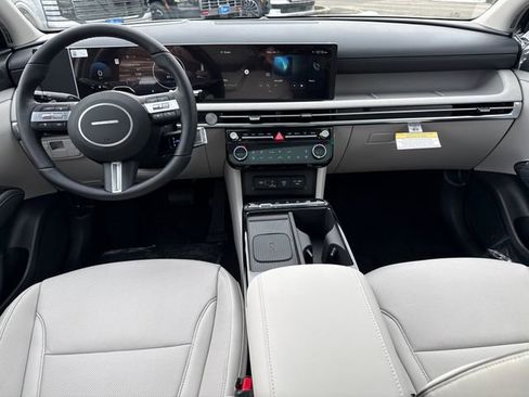 New 2026 Hyundai Tucson Limited image 16