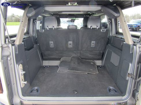 Certified 2025 Ford Bronco Outer Banks AWD/4WD image 9