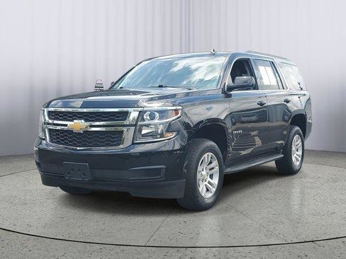Used 2015 Chevrolet Tahoe LT RWD image 3