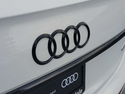 Certified 2023 Audi Q5 2.0T Prestige w/ Prestige Package AWD/4WD image 10
