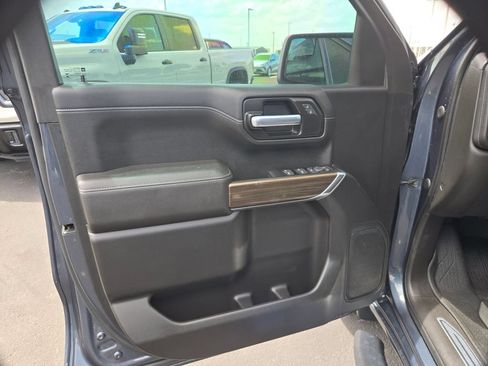 Used 2021 Chevrolet Silverado 1500 LT w/ Texas Edition Plus RWD image 12