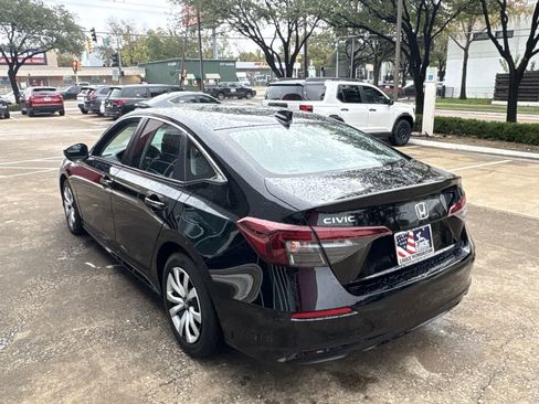 Used 2025 Honda Civic LX image 4