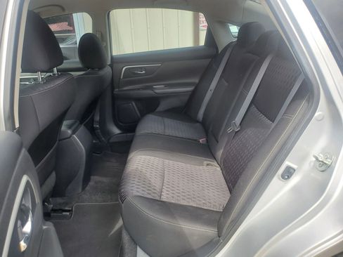 Used 2018 Nissan Altima 2.5 SV FWD image 27