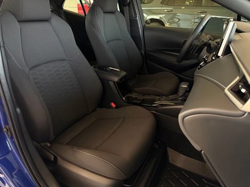Used 2025 Toyota Corolla SE FWD image 18
