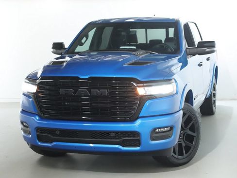 Used 2025 RAM 1500 Laramie w/ Night Edition AWD/4WD image 3