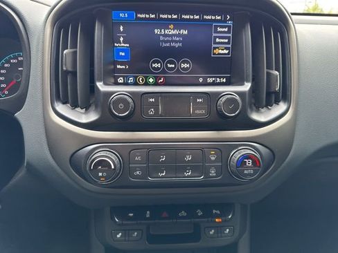 Used 2021 Chevrolet Colorado Z71 image 17