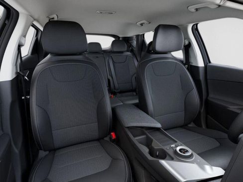 New 2025 Kia EV6 Light w/ Light LR Technology Package image 15