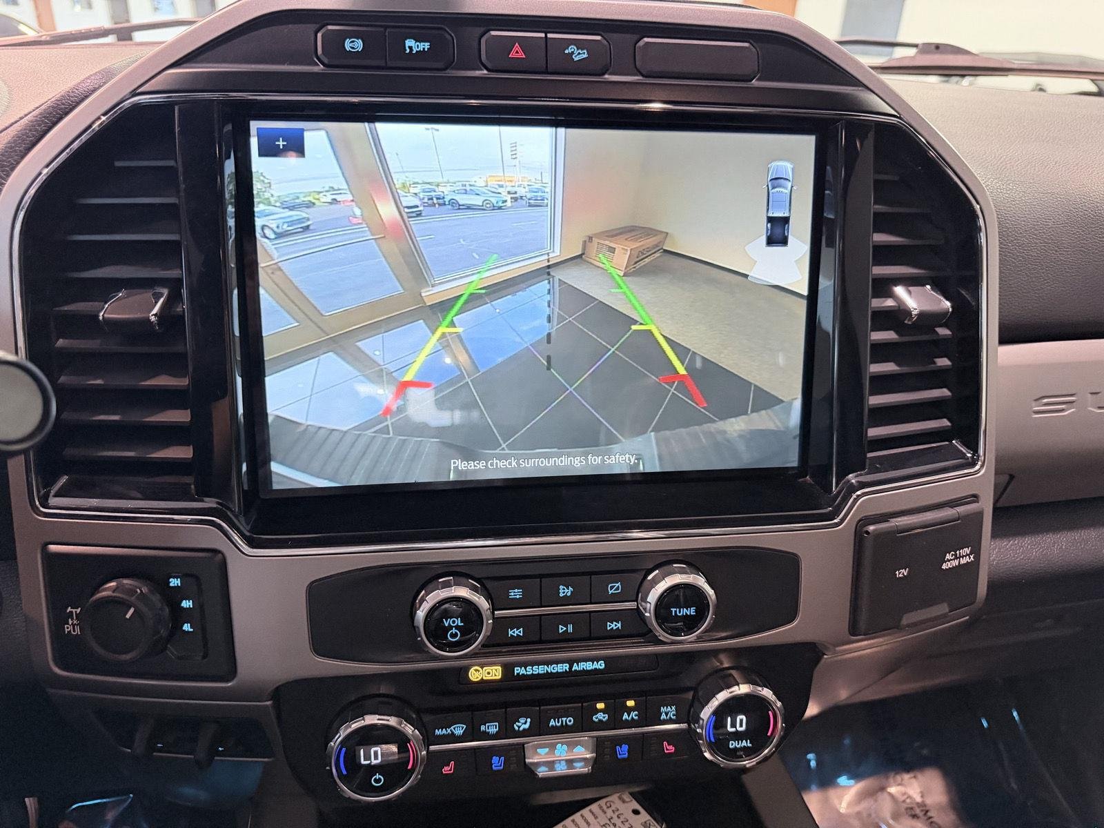Used 2022 Ford F350 Lariat w/ Lariat Ultimate Package AWD/4WD image 44