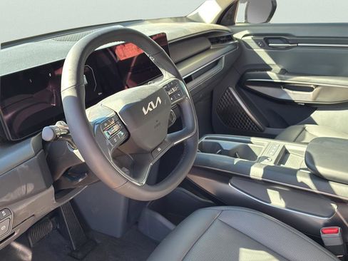 New 2026 Kia EV9 Light image 16