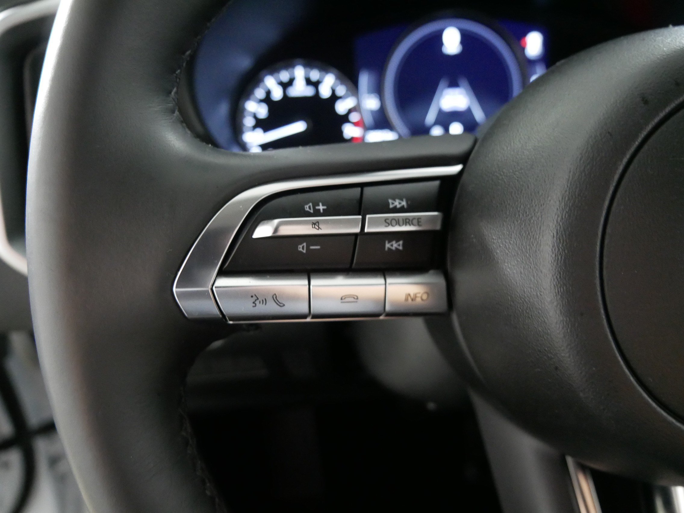 Used 2024 MAZDA CX-50 AWD 2.5 S w/ Cargo Package image 27