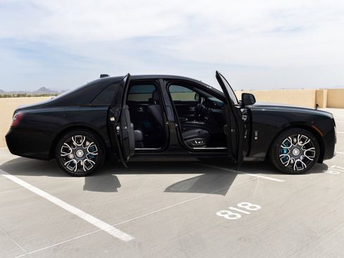 Used 2023 Rolls-Royce Ghost Black Badge w/ Black Badge Ghost Package AWD/4WD image 16