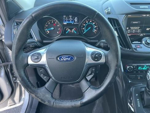 Used 2014 Ford Escape Titanium w/ Equipment Group 401A FWD image 18