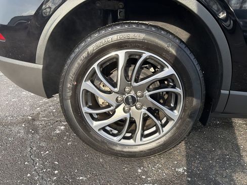 Certified 2022 Lincoln Corsair AWD w/ Equipment Group 101A image 32