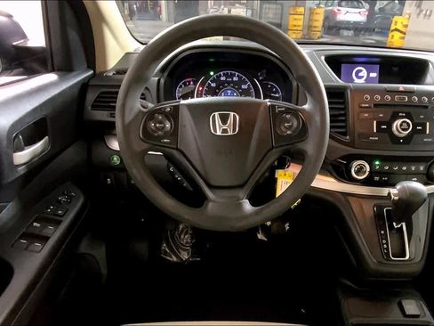 Used 2016 Honda CR-V SE image 6