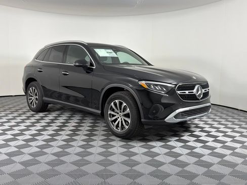 Certified 2026 Mercedes-Benz GLC 300 4MATIC image 1
