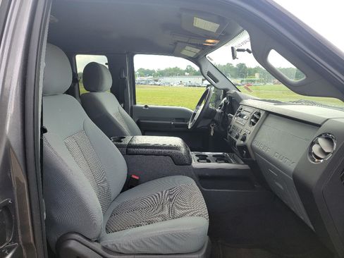 Used 2013 Ford F250 XLT w/ XLT Value Pkg AWD/4WD image 27