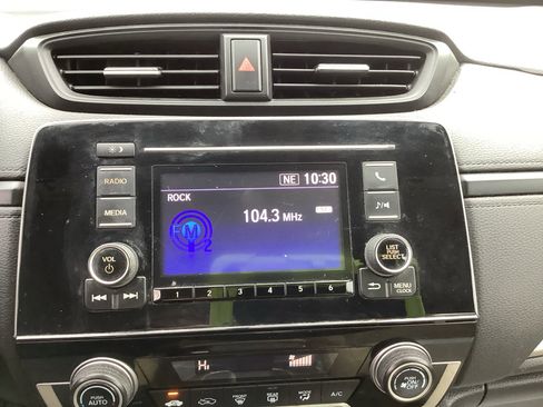 Used 2017 Honda CR-V LX image 16