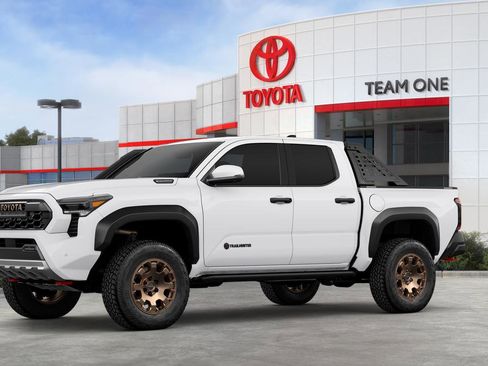 New 2025 Toyota Tacoma 4x4 Double Cab Hybrid image 4