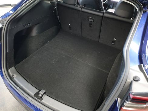 Used 2022 Tesla Model Y Long Range image 43