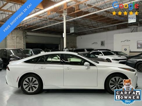 Used 2022 Toyota Mirai w/ Advanced Technology Package RWD image 4