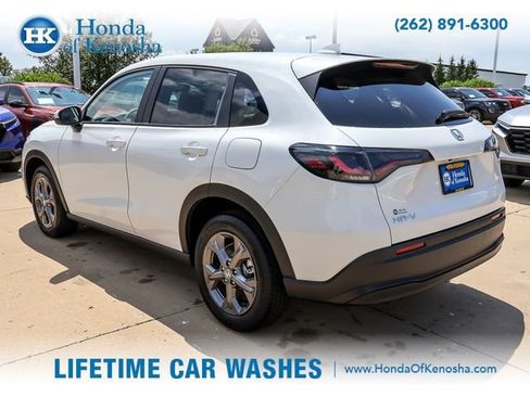 Used 2026 Honda HR-V LX image 3