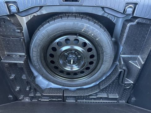 Used 2023 Ford Escape Active image 25