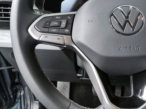 Certified 2023 Volkswagen Taos S FWD image 9
