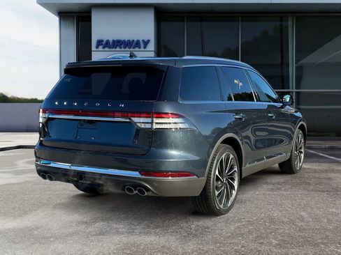 Used 2023 Lincoln Aviator Reserve w/ Equipment Group 201A image 6