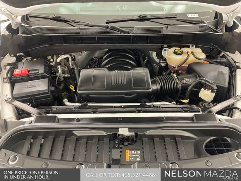 Used 2022 Chevrolet Silverado 1500 LT AWD/4WD image 46