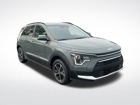 New 2025 Kia Niro EX image 7