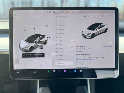 Used 2020 Tesla Model 3 Standard Range Plus image 14