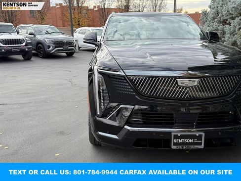 Used 2025 Cadillac Escalade IQ Sport 2 image 14
