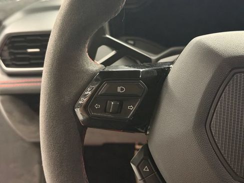 Used 2024 Lamborghini Huracan Sterrato AWD/4WD image 25