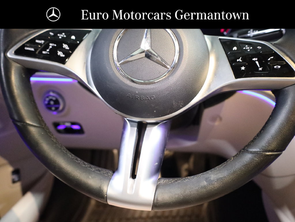 Used 2023 Mercedes-Benz C 300 4MATIC Sedan image 32