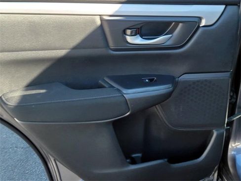 Used 2019 Honda CR-V LX image 15