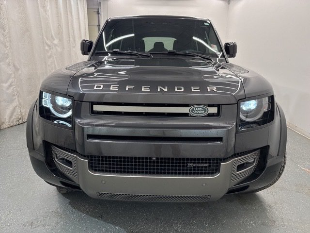 Used 2023 Land Rover Defender 110 X-Dynamic SE AWD/4WD image 3