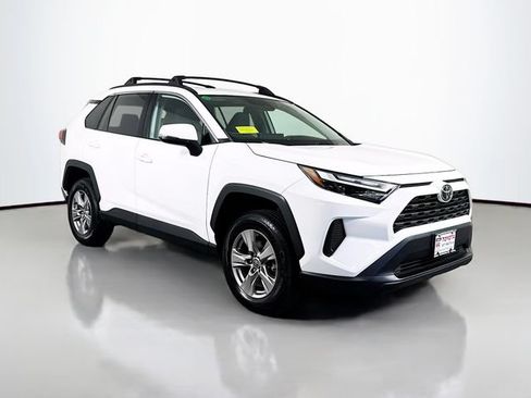 Certified 2023 Toyota RAV4 XLE w/ Convenience Package AWD/4WD image 10